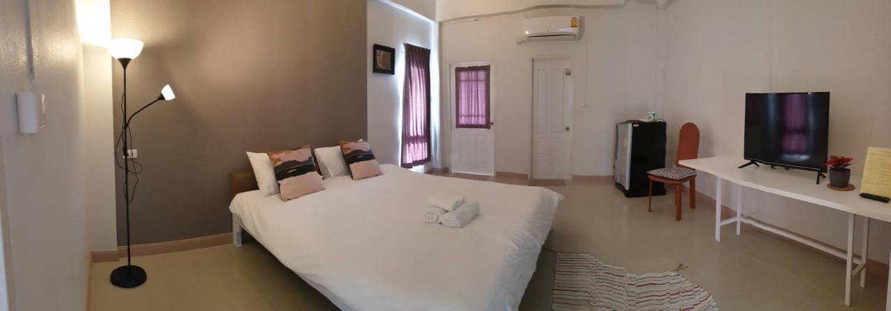 Ban Huai Kapi Prinya House ปริญญา เฮ้าส์アパートホテル エクステリア 写真